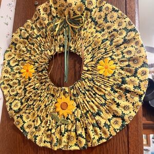 Handmade Sunflower Flat Fabric Wreath.  Beautiful w/stitched sunflowers/flowers
